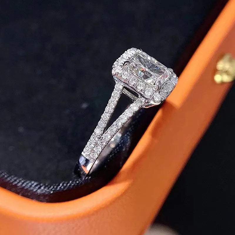 925 Sterling Silver Fashion Female Engagement Ring Shiny Cubic Zirconia Finger Jewelry Trendy Bridal Wedding Band Accessories